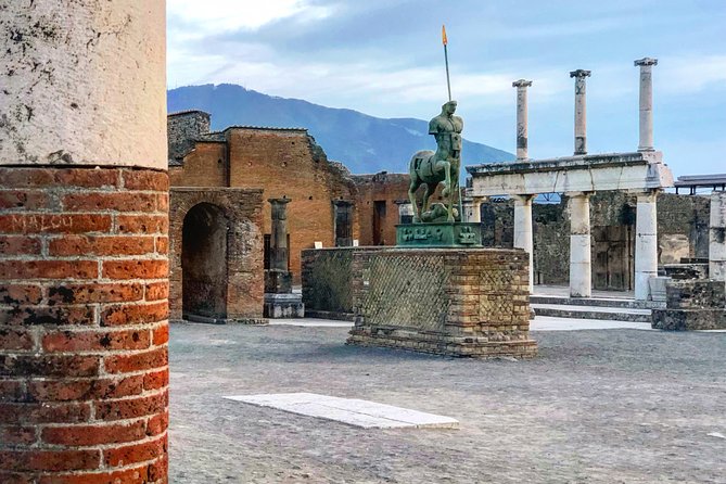 2.5-Hour Guided Tour of Pompeii with an Archaeologist - What You’re Really Paying For at $71.20
