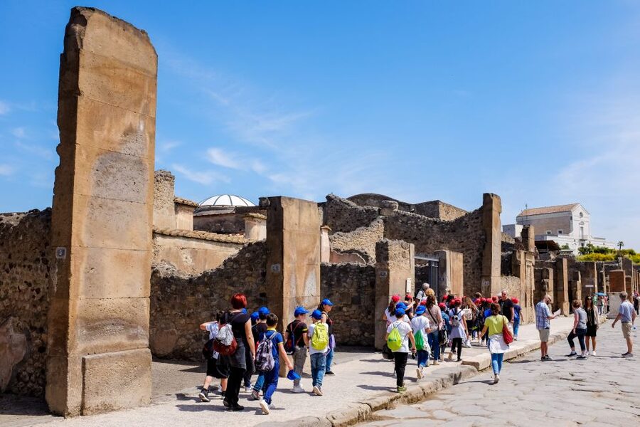 2-Hour Pompeii Child-Friendly Tour - House of Menander: When Home Life Gets Real