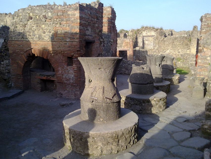 2-Hour Private Walking Tour of Pompeii - Human Casts: Why This Ruin’s Story Lands So Deep