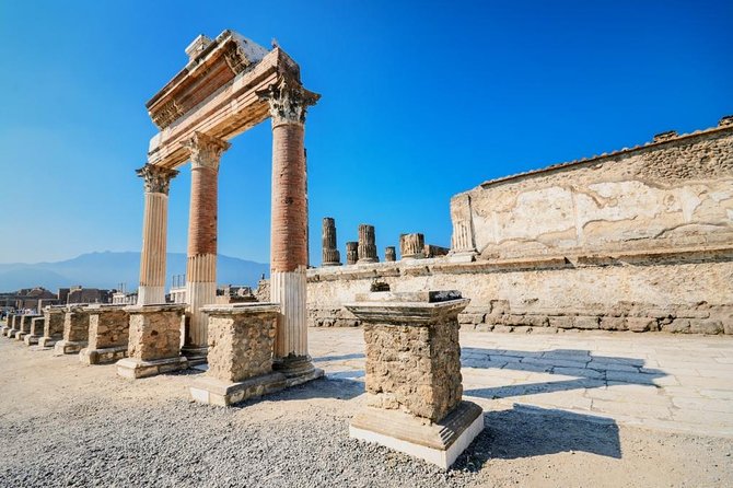 2 hours Pompeii Tour with Local Historian - Ticket Included - Skip-the-Line Entry Into Pompeii Archaeological Park