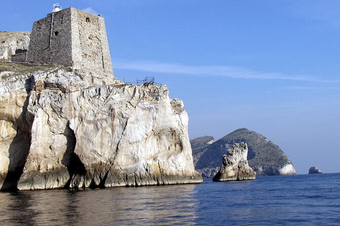 3 - Day All-Inclusive Sailing Adventure: Capri, Positano & Amalfi - Day 3: Sorrento coast coves, brunch at sea, and a late afternoon return