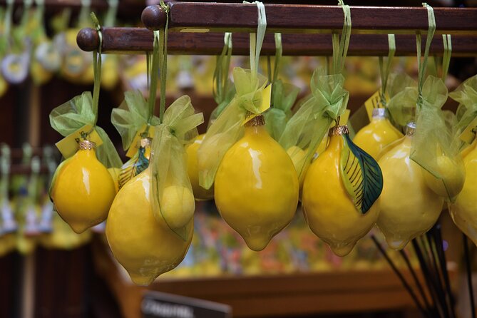 Amalfi Coast Sightseeing Bus Tour from Pompeii - Included Extras That Actually Matter: Air-Conditioning And Limoncello