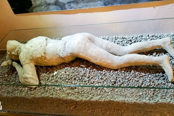 Ancient Pompeii Private Tour: Skip the Line & Kid-Friendly Option - Via dell’Abbondanza: Pompeii’s main street for work, shops, and social life