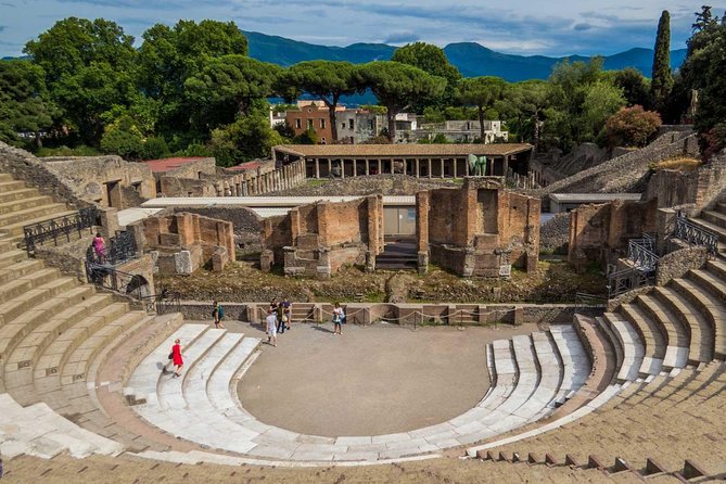 Ancient Pompeii Private Tour: Skip the Line & Kid-Friendly Option - AD 79 and the ash that preserved ordinary life