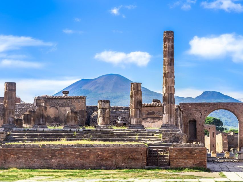 Combo Tour_Pompeii & Vesuvius - A quick reality check: Vesuvius plus Pompeii in 5–6 hours