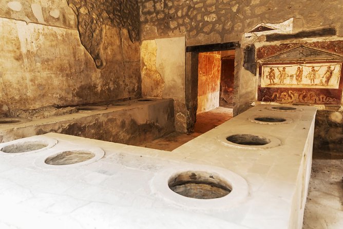 Discover Pompeii on this Guided Walking Tour of the Buried City - The Guided Walk: What You’ll Be Watching For