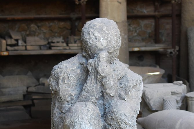 Discover the Ancient Ruins of Pompeii: Day Trip from Rome - The stops that can feel like detours (and how to handle them)