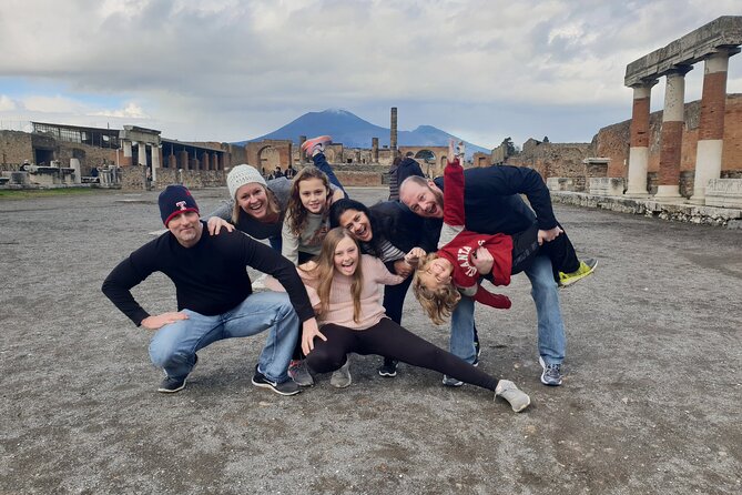 Exclusive Pompeii with Wine and Lunch on Vesuvius-Skip-the-line - Door-to-door transport from Naples, Sorrento, and beyond