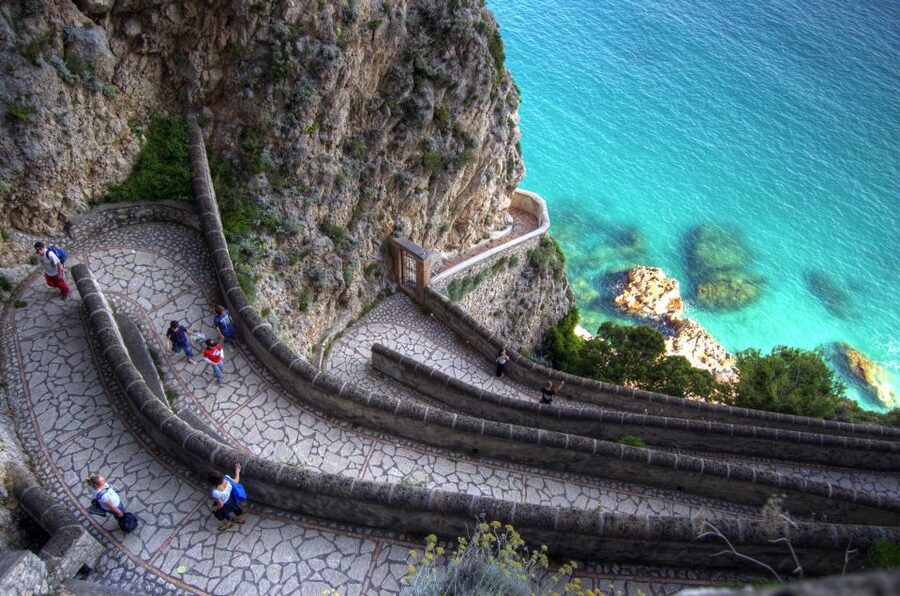 From Pompei: Capri shared tour - From Via Roma, 32 to the port: the time-saver start