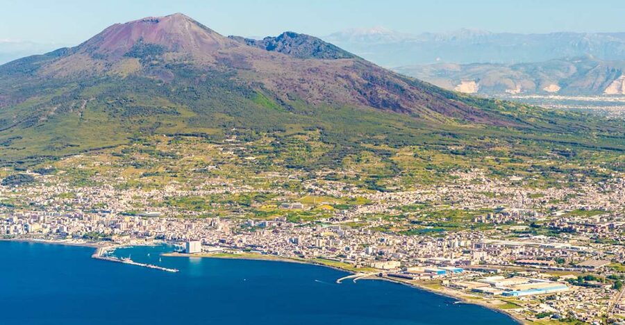 From Pompeii: Bus Transfer to Vesuvius with Park Entry Fee - Getting to Vesuvius from Pompeii Without the Headaches