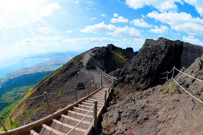 From Pompeii: Day Tour of Pompeii and Vesuvius with Bus Transfer - Break time reality: plan lunch and water like it’s your job