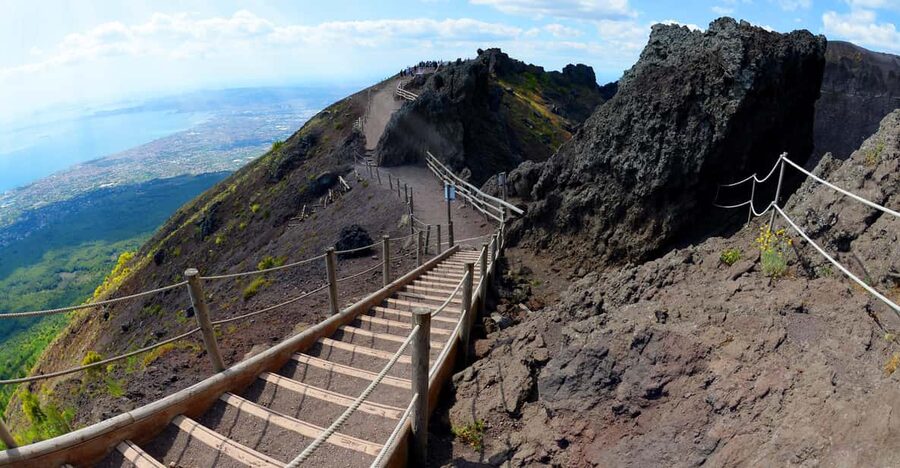 From Pompeii: Mont Vesuvius excursion - Reaching the Crater: What You Actually Get for Your Time