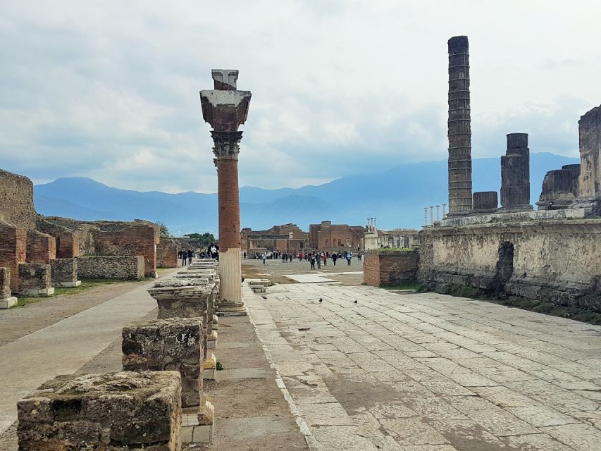 From Rome: Amalfi Coast and Pompeii, Full Day Private Tour - What to do during your free time so the day feels great