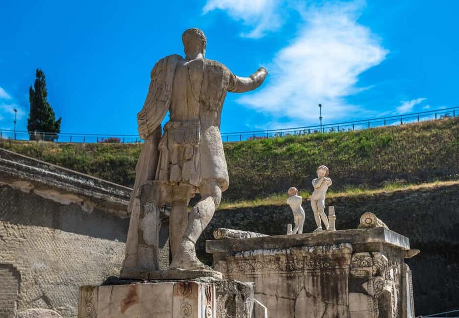 Herculaneum: Private Tour with Driver from Naples - Price and value at $147 per person