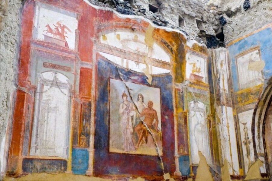 Herculaneum: Skip The Line Entrance ticket + Audioguide - Where to go first: finding the Audioguide Desk
