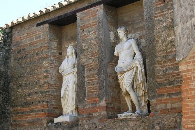 Pompei three hours with an expert guide - Homes and everyday life: private houses that make Pompeii feel human