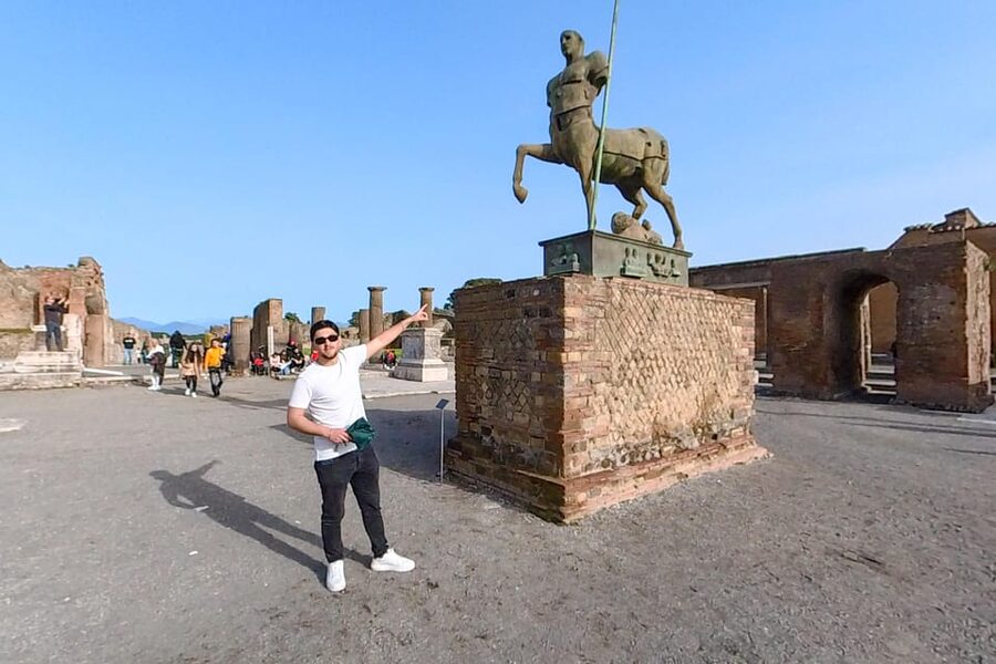Pompeii: 2 Hours Skip the Line Visit with a Licensed Guide - Pompeii in Two Hours: how this tour keeps things focused