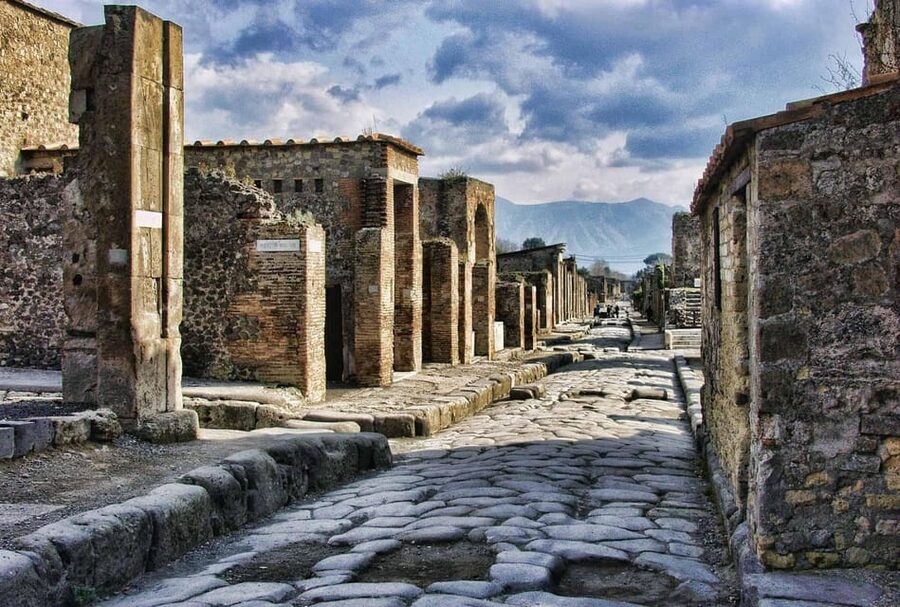 Pompeii: 2H group guided tour with a certified guide - Price and Value: Is $42 Worth It for Two Hours?