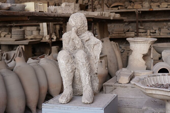 Pompeii 3 Hours Walking Tour Led by an Archaeologist - Lupanar: the famous brothel, explained with context