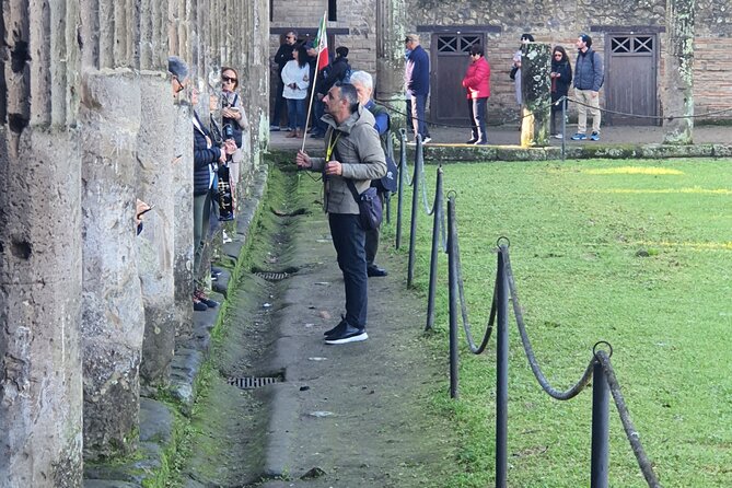 Pompeii 360° - 4-hour tour with an expert Guide in archaeology - Who should book this tour?
