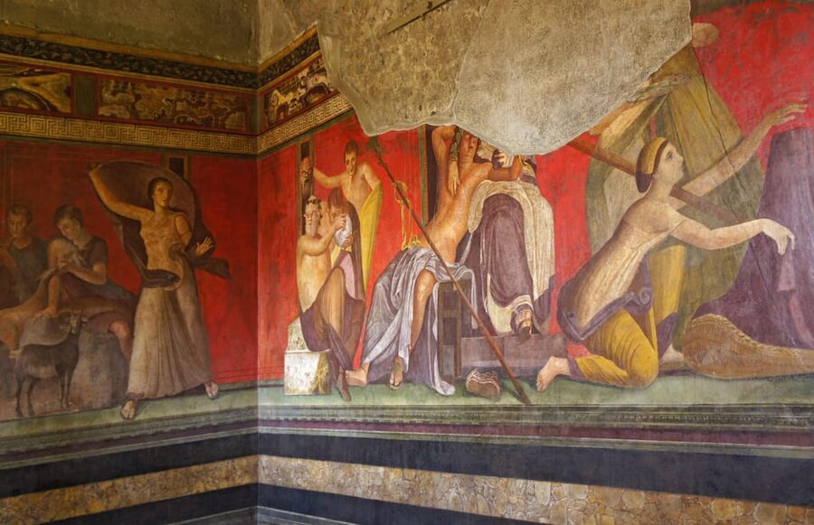 Pompeii 3hours Villa of Mysteries tour with an Archaeologist - House stops: Vettii and Faun, where frescoes become clues