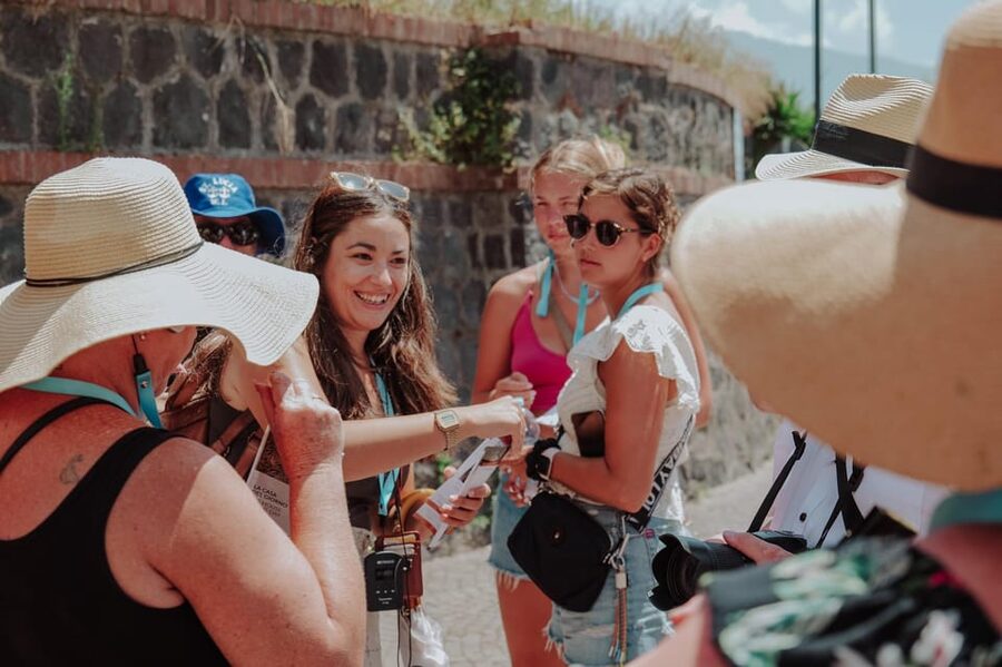 Pompeii 3hours Villa of Mysteries tour with an Archaeologist - Meeting at Porta Marina Superiore: start smart, not frantic