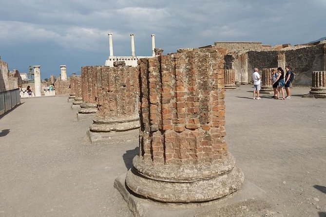 Pompeii Ancient City Walking Tour – Italian & English Guide - FAQ