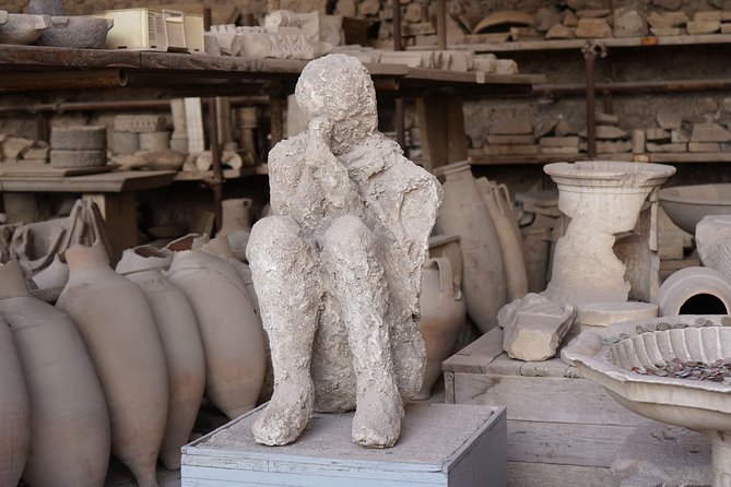 Pompeii and Herculaneum small group tour - skip the line - Herculaneum houses: charred details and daily-room drama