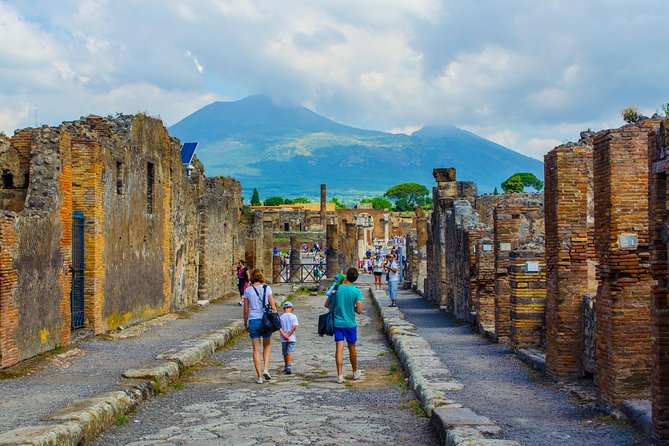 Pompeii and Herculaneum small group tour - skip the line - Walking reality check: what to pack for a long, uneven day