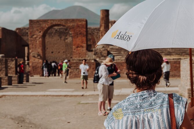 Pompeii and Mount Vesuvius Small Group Tour - A small-group Pompeii and Vesuvius day that actually fits