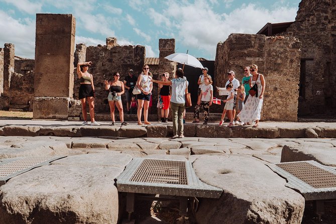 Pompeii and Mount Vesuvius Small Group Tour - Should you book this Pompeii and Vesuvius small-group tour?