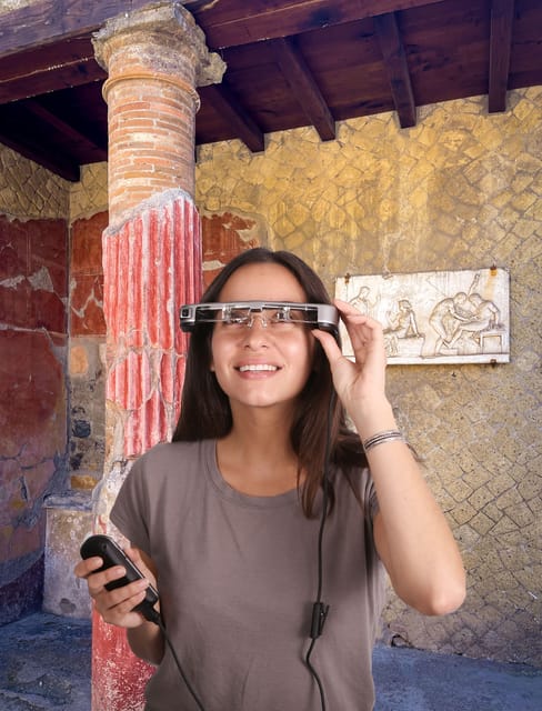 Pompeii: AR Glasses Augmented Reality Tour - Meet at Coffee Shop Vittoria: The Start That Keeps Things Easy