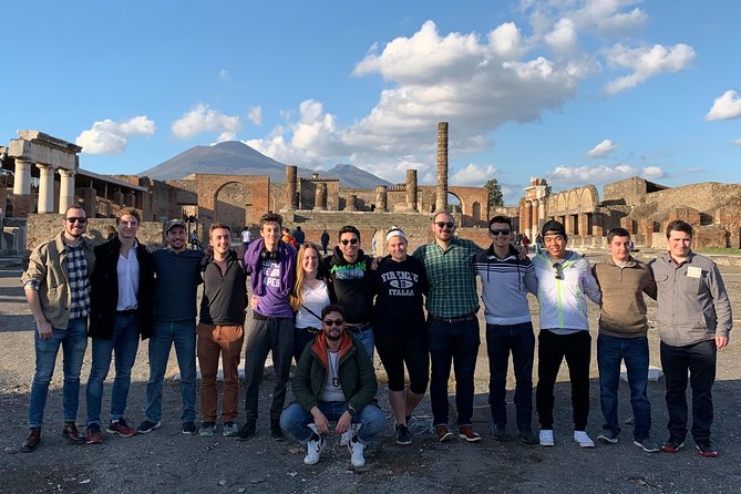 PompeiI Exclusive Tour with your Archaeologist in a Small Group - Temples near Porta Marina: Venus and Apollo as your orientation points