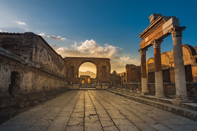 Pompeii guided group tour plus entry ticket - Why a 2-Hour Guided Pompeii Tour Feels Like the Right Move