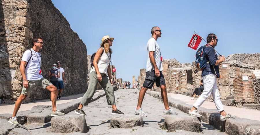 Pompeii: Guided Tour and Skip-the-Line Ticket - The 2–2.5 Hour Route That Keeps Pompeii From Feeling Like Random Ruins