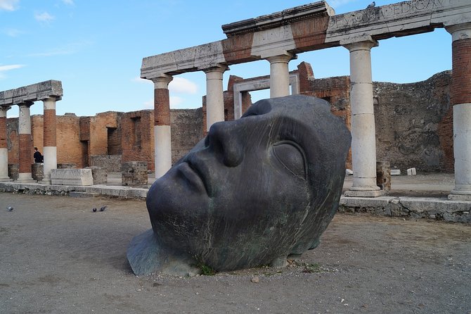 Pompeii Guided Tour & Lunch with Superior Wine Tasting - Lunch With Pairing: Charcuterie, Cherry Tomatoes, and Dessert