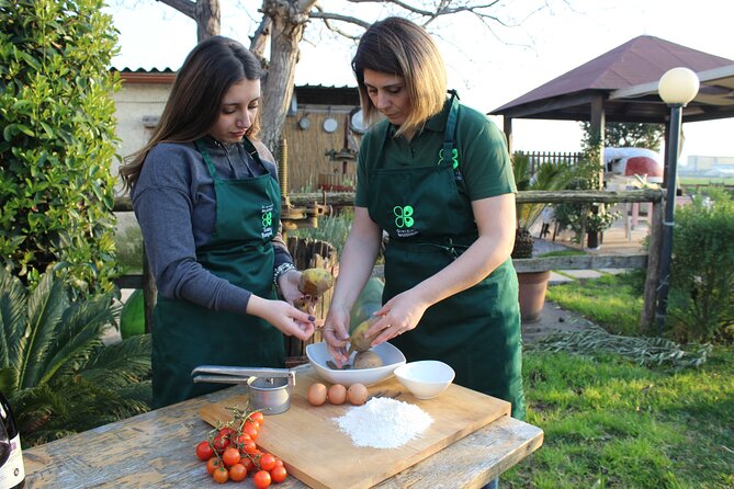 Pompeii: guided tour of the ruins and cooking class fresh pasta - Food, wine, and value: what’s included (and what costs extra)