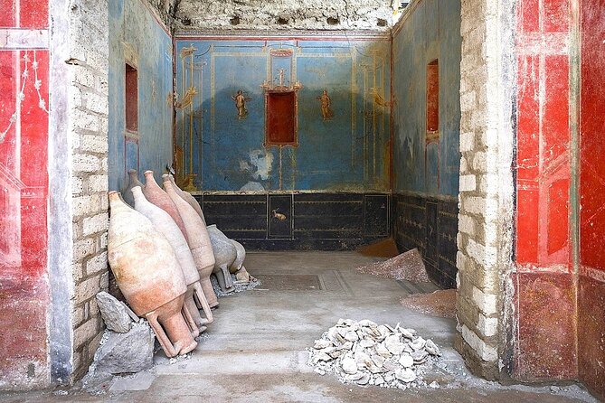 Pompeii - kids oriented private tour - Meeting at Piazza Esedra: a practical start and finish