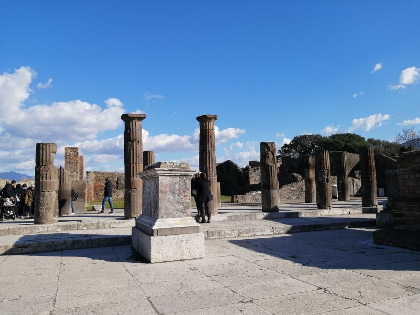 Pompeii: Private Guided Tour with an archeologist - Key Points You’ll Care About