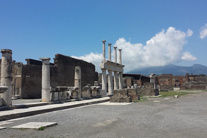 Pompeii Private Half-Day Tour from: Naples,Sorrento, Amalfi Coast - Price and value: what you’re paying for and what to verify