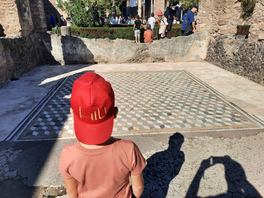 Pompeii Private Tour for Kids and Their Families - Comfort and pacing: what to do with a 2.5-hour walk
