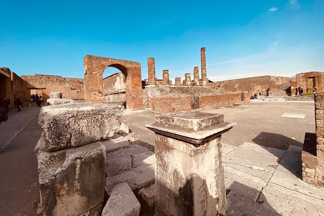 Pompeii Private Tour with an Archaeologist and Skip The Line - 3 hours - Should You Book This Pompeii Private Tour?