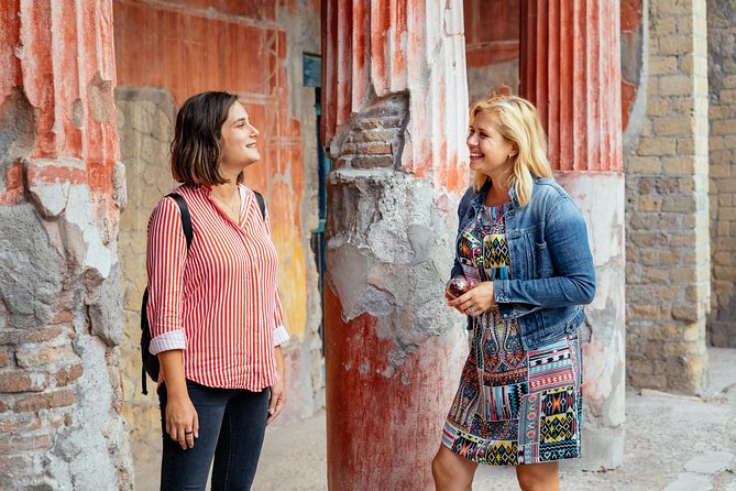 Pompeii PRIVATE TOUR With Locals: Ticket & Guide Included - Key highlights at a glance