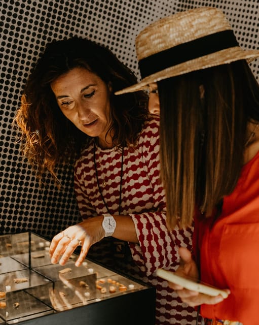 Pompeii Ruins & Vesuvius Full-Day Tour from Pompeii - The van ride rhythm and why the 1:30pm handoff matters