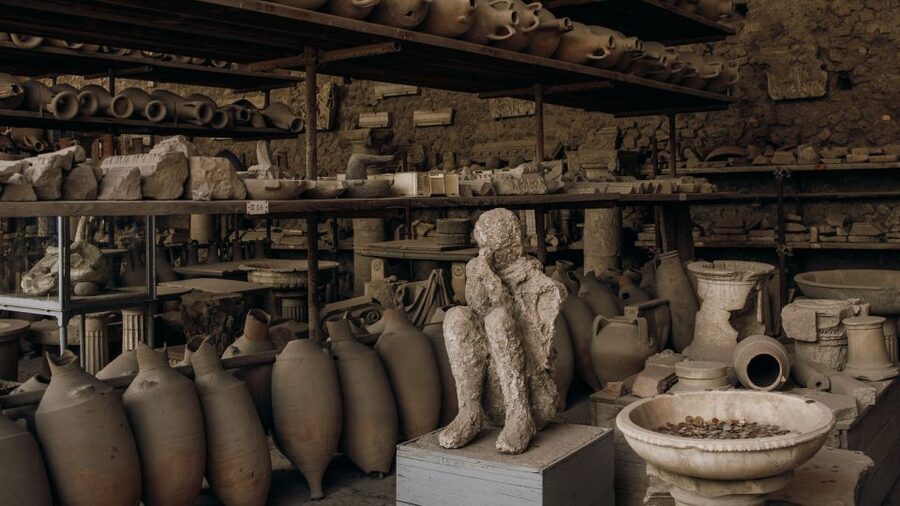 Pompeii: Skip-the-Line Guided Tour with Expert Archaeologist - Meeting at Via Villa dei Misteri: The Start That Sets the Tone