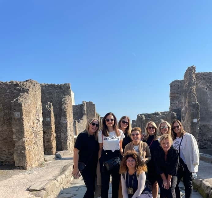Pompeii: Skip-the-Line Private Tour with Archaeologist Guide - Roman public life: amphitheater, gymnasium, and baths