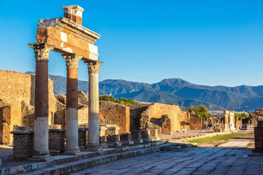 Pompeii: Skip-the-Line Ticket with Audio Guide and Map - Frescoed Houses, Spas, Temples, and Shops: How Pompeii Looked Before It Vanished