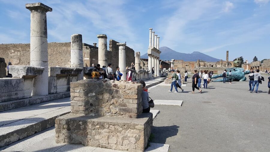 Pompeii: Skip-the-Line Tickets and Tour with Archaeologist - Who this tour is best for (and who might prefer another plan)
