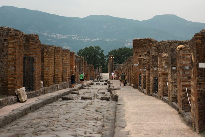Pompeii Skip-the-Line Tour – Private and limited group options - A 2-hour Pompeii plan that actually works