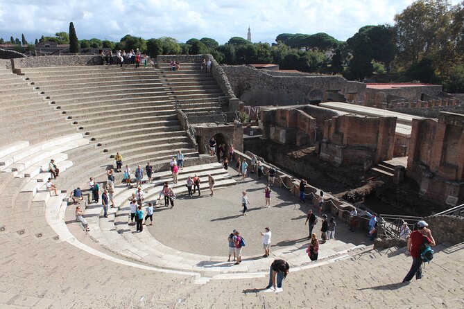 Pompeii Skip-the-Line Tour – Private and limited group options - Evidence preserved elsewhere: Antiquarium of Boscoreale and Naples Museum